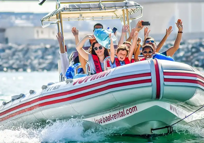 Dubai Marina Love Boat - Speed Boat